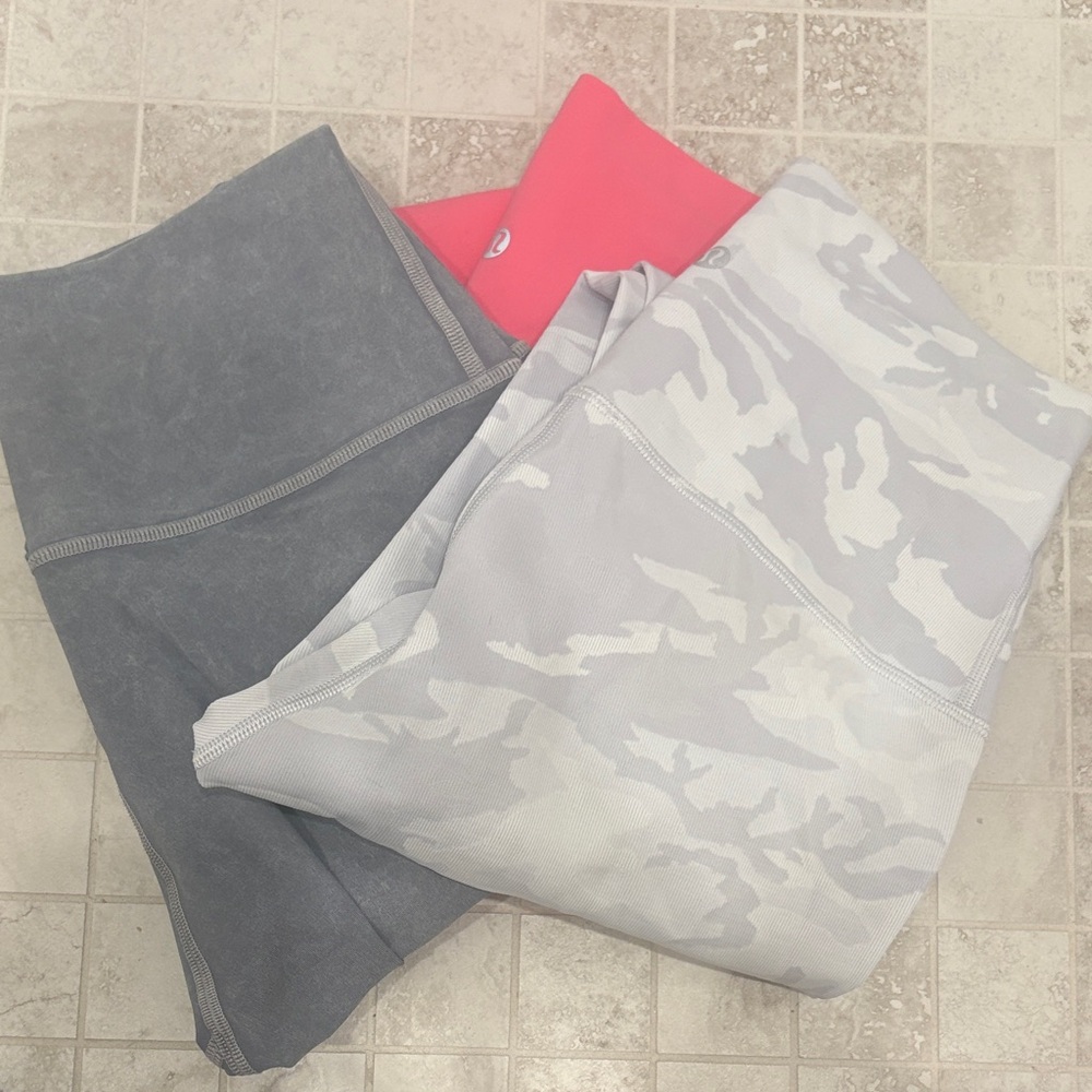 Size 6 Lululemon Wunder Unders 1pr full legnth(camo) pink 23” blueish 24-25” EUC